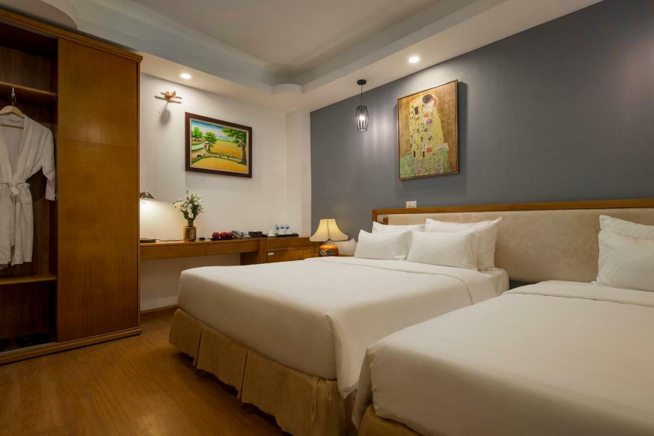 Aquamarine Hotel & Travel Hanoi Buitenkant foto