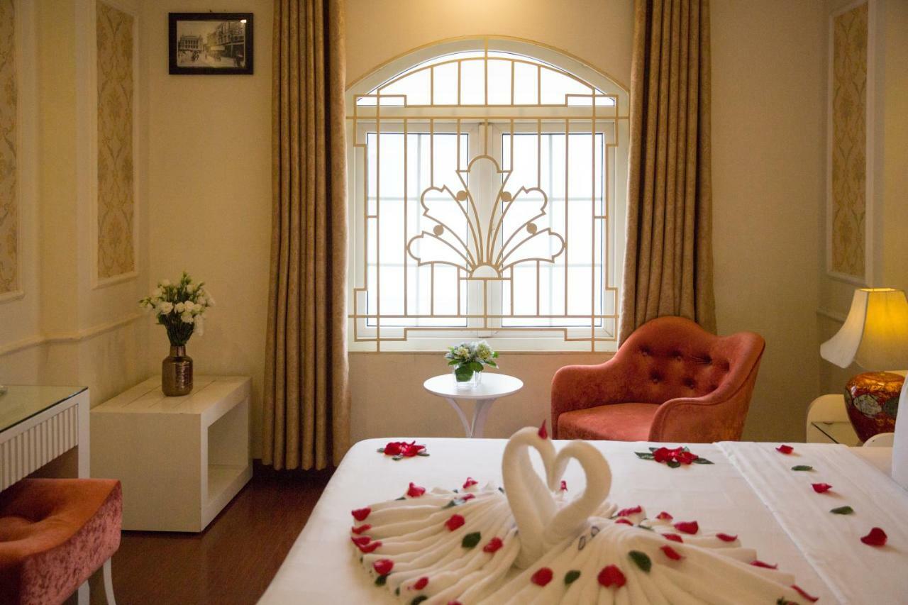 Aquamarine Hotel & Travel Hanoi Buitenkant foto